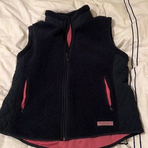 Vineyard vines sherpa quilted vest XL navy blue